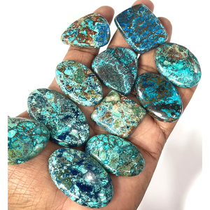 Shattuckite naturelle, pierres précieuses brutes, cabochons, formes et tailles variées, environ 20 à 30 mm - Product Image 1