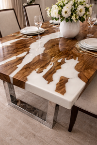 Table à manger moderne en noyer avec plateau blanc au design artistique, mobilier en bois de luxe fait main pour intérieurs élégants - Product Image 2