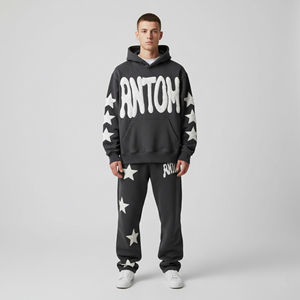 Ensemble de survêtement deux pièces pour homme, couleur unie, avec logo personnalisé, comprenant un pantalon de jogging basique évasé et un sweat à capuche court, style streetwear - Product Image 3