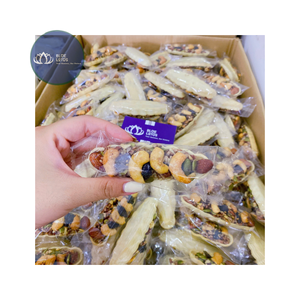 Disponible : Tranches de noix mélangées croustillantes et sucrées, de haute qualité, pour marque privée OEM - Product Image 1
