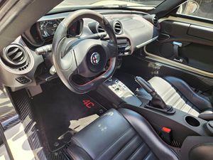 OFFRE JUSTE 2015 4 C Coupé hautement équipé - Product Image 2