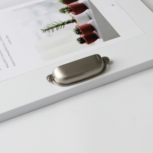 Tirador de aleación de zinc disponible para OEM, herrajes clásicos para muebles, materiales para gabinetes de cocina, cajones de comedor y tocadores de baño. - Product Image 4