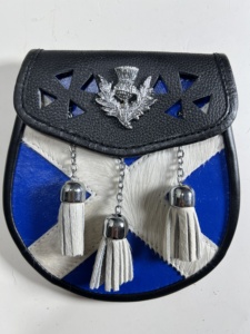 Sporran Escocés Semi-Formal con Diseño Saltire |   Kilt Escocés Sporran |   Kilt Gótico Sporran con Cinturón de Cadena - Product Image 3