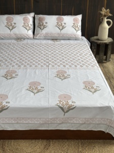 Juego de Sábanas Planas de Algodón 100% Hechas a Mano en India con Estampado Sanganeri, 200 Hilos, Lavables a Máquina, para Todas las Estaciones, Tamaño Doble - Product Image 1
