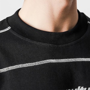 Camiseta Unisex de Última Moda con Costuras en Contraste, Cuello Redondo, Estilo Oversize, Personalizable con Logotipo de Marca, Hombros Caídos, Camisetas Lisas - Product Image 2