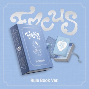 [Álbum Original Coreano] Hearts2Hearts - FOCUS (Versión Rule Book) - Product Image 1