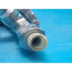 Lam Research 2300 Exelan Flex45เซ็นเซอร์การไหลแบบอินไลน์พร้อมฟิตติ้ง & หัววัดอุณหภูมิการไหลแบบอินไลน์เซ็นเซอร์ประกอบกับฟิตติน - Product Image 5