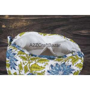 Pochette cosmétique indienne matelassée en coton biologique, faite à la main, avec fermeture éclair à pompon, écologique, durable, style vintage, multicolore - Product Image 5