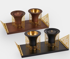 Ensemble de Bakhoor artisanal éco-responsable en bois de santal, durable, avec brûleur d'encens au design classique pour l'Aïd et le Ramadan 2027 - Product Image 3