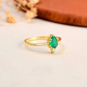 Anillo Clásico de Plata de Ley 925 con Gema de Ónix Verde en Forma de Pera, Bañado en Oro Vermeil de 14K, Engaste de Garras, Ideal para Festivales, para Mujer - Product Image 3