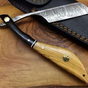 Navaja de Afeitar Profesional Hecha a Mano de Acero de Damasco con Mango de Plástico, Herramienta de Aseo Masculino de Alta Calidad para Salón - Product Image 3