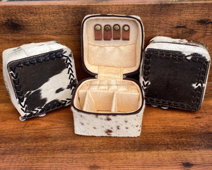 High Quality Genuine Cow Leather Large Travel Jewelry Case for Necklace Earrings <b>Rings</b> Square Jewelry Box Organizer with Zipper - Product Image 6