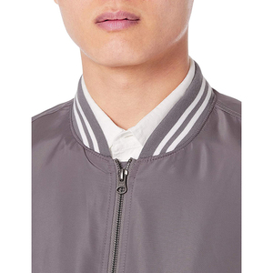 เสื้อแจ็คเก็ตบอมเบอร์สีม่วงสำหรับผู้ชาย กันลม ปิดด้วยซิป ปกคอพับได้ สวมใส่สบายๆ ในฤดูใบไม้ผลิ ด้านหน้าทำจากโพลีเอสเตอร์/ไนลอน - Product Image 5