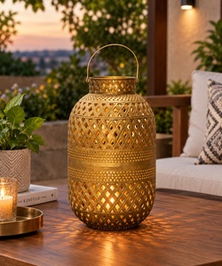 Lanterne en métal suspendue de jardin fantaisie haut de gamme, porte-bougie, décoration intérieure et extérieure, mini lanternes en métal pour bougie, grande - Product Image 1