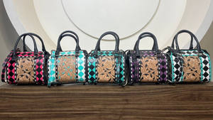 Bolso de mano pequeño Speedy de diseño occidental, hecho a mano con cuero vacuno, patrón a cuadros, bolso de lona, bolso bandolera para mujer - Product Image 5