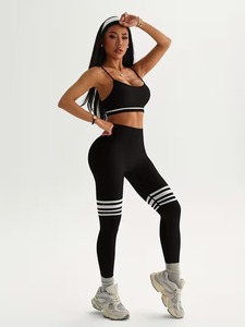 Conjunto Deportivo de 2 Piezas para Mujer, Sujetador Deportivo Sin Costuras con Bloques de Color y Leggings de Cintura Alta con Efecto Push-Up, Ropa Deportiva con Paneles Geométricos - Product Image 4