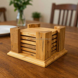 Ensemble de dessous-de-verre en bois de manguier avec support |   Sous-verres carrés faits à la main |   Décoration de table rustique et naturelle - Product Image 2