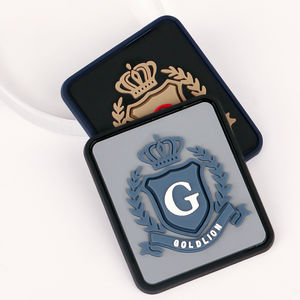 Parches de Goma PVC 3D Personalizados con Forma de Corazón y Flor, Resistentes al Agua, Termoadhesivos para Prendas Suaves, Modelo OEM - Product Image 3