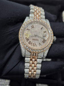 Reloj de Lujo Hecho a Mano con Movimiento Automático, Estilo Hip Hop, Correa de Acero Inoxidable, Cristal de Zafiro, Diamantes Moissanite VVS - Product Image 4