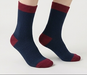 Calcetines de Mujer, Color Azul Marino y Rojo, Tejidos, Transpirables, para Uso Diario, Otoño, Longitud Estándar - Product Image 2