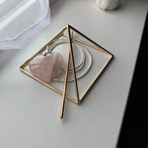 pirámide de cobre, meditación, energía, sanación, chakra, yoga, reiki, orgón, terapia con cristales, bienestar, atención plena, zen, equilibrio, relajación - Product Image 4