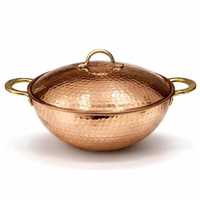 Casserole traditionnelle indienne en cuivre de qualité supérieure, pot de service avec pied, chauffe-plats, braiseur, poignées en laiton antique, couvercle assorti