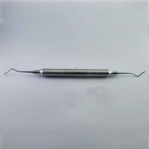 เครื่องมืออุดฟันแบบแมนนวลขนาด 175 มม. ทำจากพลาสติกและเหล็ก รุ่น Tunnelierungs Scaler ดีไซน์เฉพาะสำหรับทำความสะอาดและอุดฟัน Shuja Surgico - Product Image 1