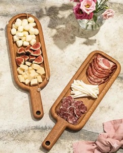 Plateau en bois artisanal de fabrication indienne, parfait pour la présentation des aliments et les cadeaux, disponible au prix d'usine - Product Image 4