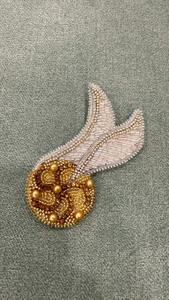 Breloques de sac brodées à la main en perles de rocaille pour femmes – Accessoires élégants en perles de rocaille - Product Image 6