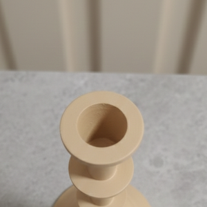 Porte-bougie moderne minimaliste à 3 niveaux en métal beige, centre de table décoratif pour la maison, décoration de mariage, accent de salon - Product Image 5