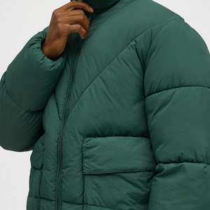 Blouson matelassé haut de gamme pour homme – Vente en gros 2026 – Logo personnalisé – Vêtement d'extérieur d'hiver isolé et tendance - Product Image 4