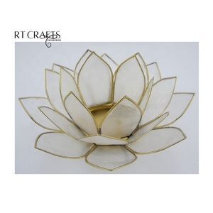 Portavelas de Concha de Capiz con Forma de Loto, Colores Chakra |   Portavelas y Portavelas de Té Hechos a Mano para Decoración del Hogar, Regalos para Yoga y Meditación - Product Image 4