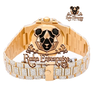 Montre de luxe pour homme en acier inoxydable avec diamants Moissanite et cadran orné de cristaux, un accessoire de mode raffiné - Product Image 6