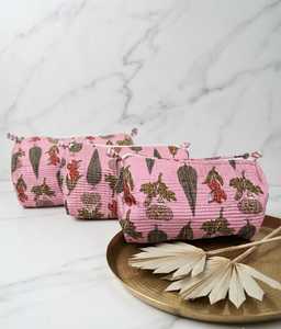 กระเป๋าโท้ทผ้าฝ้ายลายควิลท์สไตล์วินเทจสำหรับผู้หญิง พร้อมกระเป๋าใส่เครื่องสำอางแบบซิป กันน้ำ เหมาะสำหรับการเดินทาง ใช้ในชีวิตประจำวัน หรือไปเที่ยวชายหาด - Product Image 3