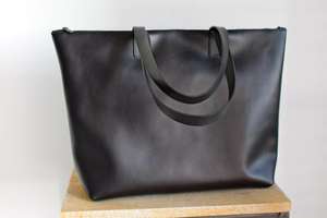 Sac fourre-tout en cuir véritable fait main avec fermeture éclair, sac à main pour femme tendance pour un usage quotidien LTB-0297 - Product Image 5