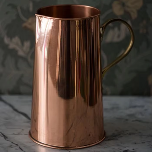 เหยือกค็อกเทลทองแดง ผลิตในอินเดีย เหยือกน้ำสำหรับเสิร์ฟและเก็บน้ำ เหยือกทองแดงทำมือแบบอายุรเวท เหยือกทองแดงทำมือ - Product Image 1