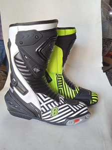 Bottes de course de haute qualité, tailles européennes, sur mesure, bottes de moto, chaussures de moto tout-terrain - Product Image 1