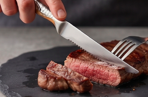 Couverts élégants en acier inoxydable avec manches en bois, parfaits pour les mariages, le service de repas, les hôtels, la cuisine et l'usage domestique. - Product Image 4