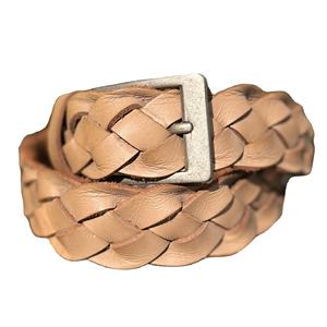 Cinturón clásico de cuero trenzado con hebilla de hierro y hebilla de pasador resistente para uso casual, hecho en India. - Product Image 3