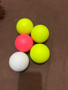 Pelotas de hockey con hoyuelos súper resistentes para práctica y entrenamiento, venta directa de fábrica para jugadores de hockey sobre césped, venta al por mayor. - Product Image 3