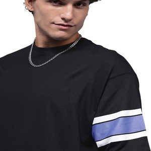 Camiseta de Manga Corta para Hombre, Corte Regular, Color Negro, con Detalles en Azul y Blanco, Cuello Redondo, Estilo Casual, 100% Algodón Jersey, Transpirable - Product Image 6