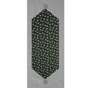 Chemin de table décoratif réutilisable le plus vendu pour la décoration de la maison, les mariages, les fêtes et les restaurants, disponible à la vente - Product Image 3