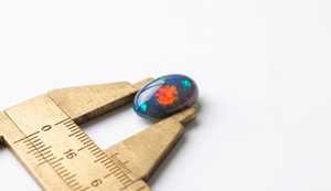 Opale noire éthiopienne naturelle, taille ovale, multicolore, cabochon d'opale en vrac pour la fabrication de bijoux - Product Image 2