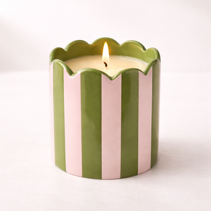 Elegante Recipiente de Cerámica para Velas con Borde Festoneado y Diseño de Rayas, para una Sola Vela, de Larga Duración, Acabado Brillante, Decoración de Hogar de Lujo Premium - Product Image 1