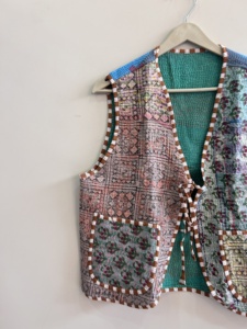 เสื้อกั๊กสไตล์วินเทจสำหรับผู้หญิงและผู้ชาย  ผ้าฝ้ายคันธา  ไม่มีแขน  มีกระเป๋า  ระบายอากาศได้ดี - Product Image 3