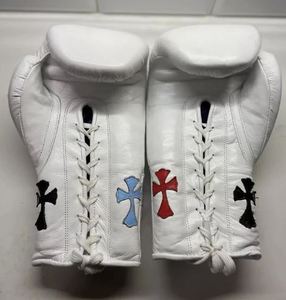 Gants de boxe professionnels Chrome Heart de qualité supérieure pour l'entraînement de boxe, MMA, Muay Thai et kickboxing - Product Image 4