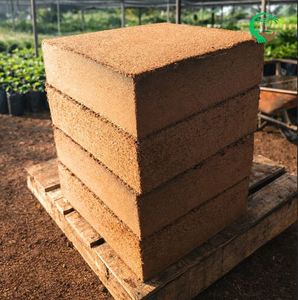 อิฐ cocopeat 5KG 17-18L การกักเก็บน้ำสูง/กก. การขยายสำหรับการใช้ในเรือนกระจกโดยผู้ผลิต cocoventra - Product Image 2