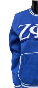 Sweat-shirt décontracté pour femme en chenille avec lettres Zeta Phi Beta, logo frontal, manches longues et poche kangourou – Collection Hiver - Product Image 4