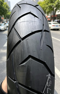 Neumático Deportivo de Alto Agarre 110/70R17 120/70ZR17 180/55ZR17 para Motocicleta, para <span class=keywords><strong>Carreras</strong></span> en Carretera y <span class=keywords><strong>Circuito</strong></span>, Radial - Product Image 5
