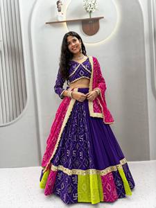 Ensemble Lehenga Choli brodé pour femmes avec dupatta, bordure florale, robe traditionnelle pour mariage, fête, Lehenga Choli indien - Product Image 3
